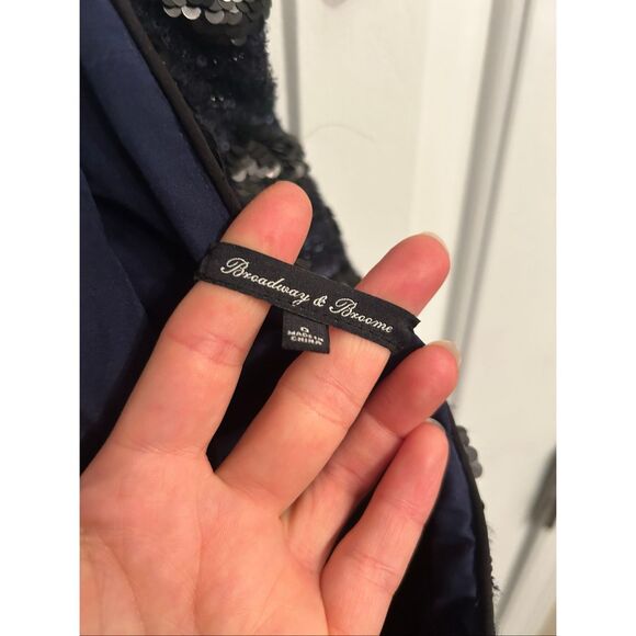 Broadway & Broome Womens skirt sequin size 0 blue sexy going out - Picture 4 of 5